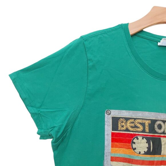 Port & Company T-Shirt Womens Medium Green Graphic Print Retro 70's Cassette - Picture 3 of 7